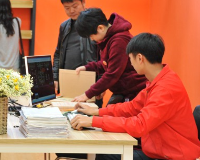 云南工程职业学院众创空间家具采购项目